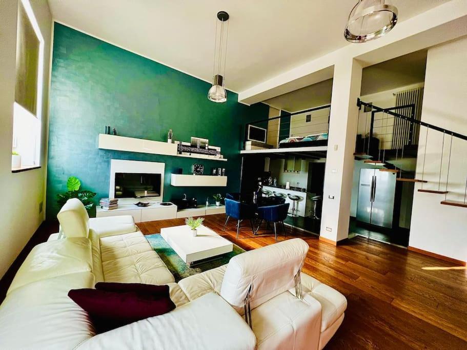 Moderno Loft Alle Porte Di Milano - 115Mq - 3 Posti Cormano Luaran gambar