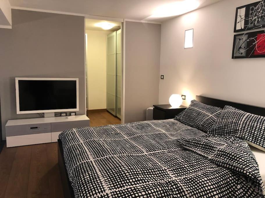 Moderno Loft Alle Porte Di Milano - 115Mq - 3 Posti Cormano Luaran gambar